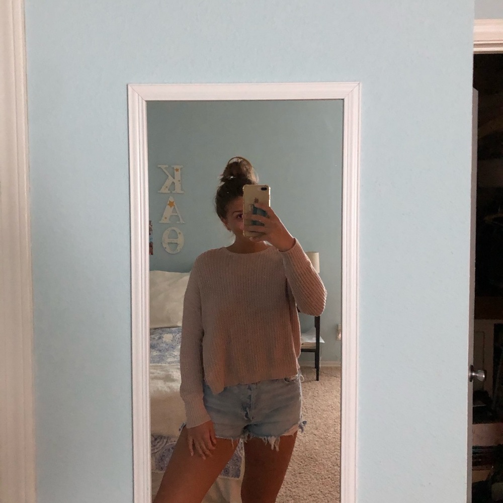Brandy Melville sweater